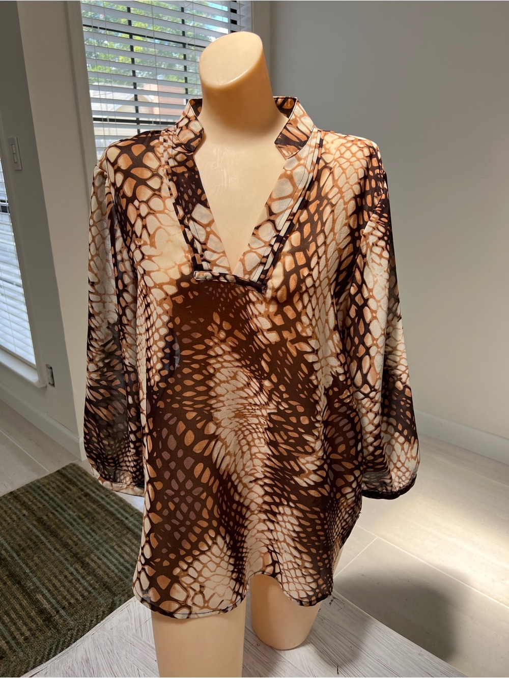 ST. studio Brown and Cream Abstract Print V-Neck Tunic